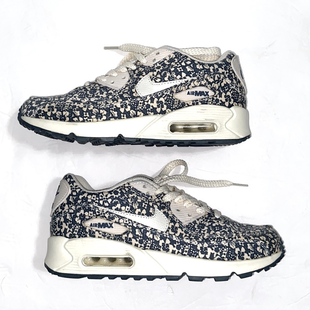 Nike Air Max ‘90 Liberty style floral sneakers size  7  Blue and cream